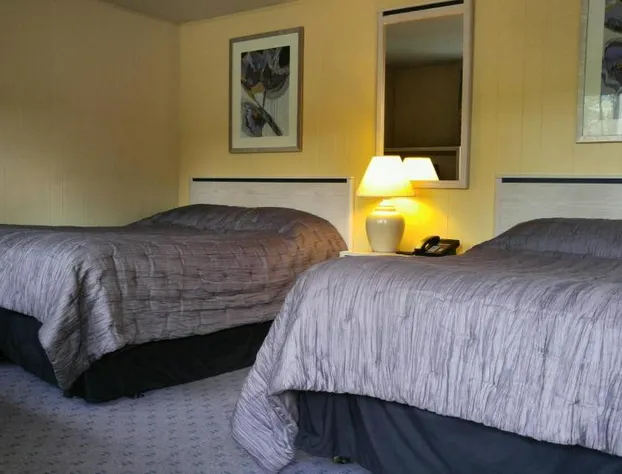 Macaluso's at the Lantern Lodge hotel detail image 4