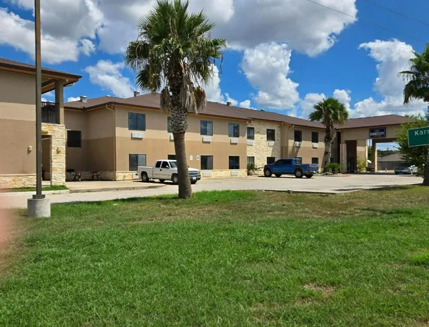 Karnes City Lodge hotel detail image 2