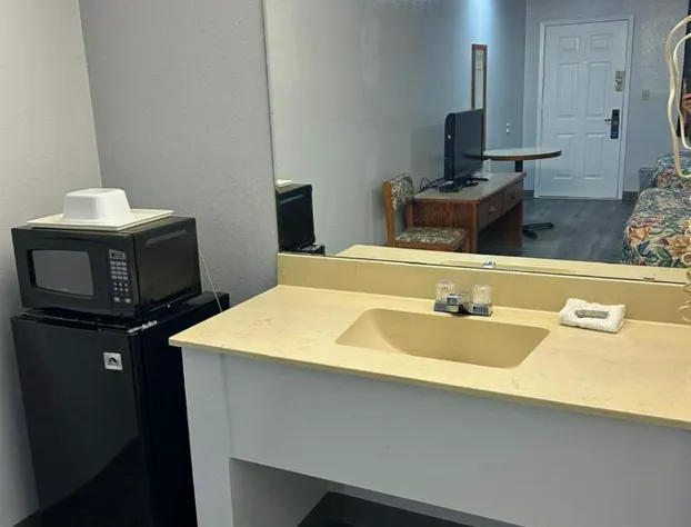 Westworld Country Inn hotel detail image 4