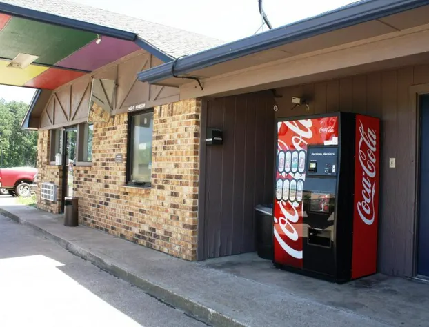 Lake Palestine Motor Inn hotel detail image 2