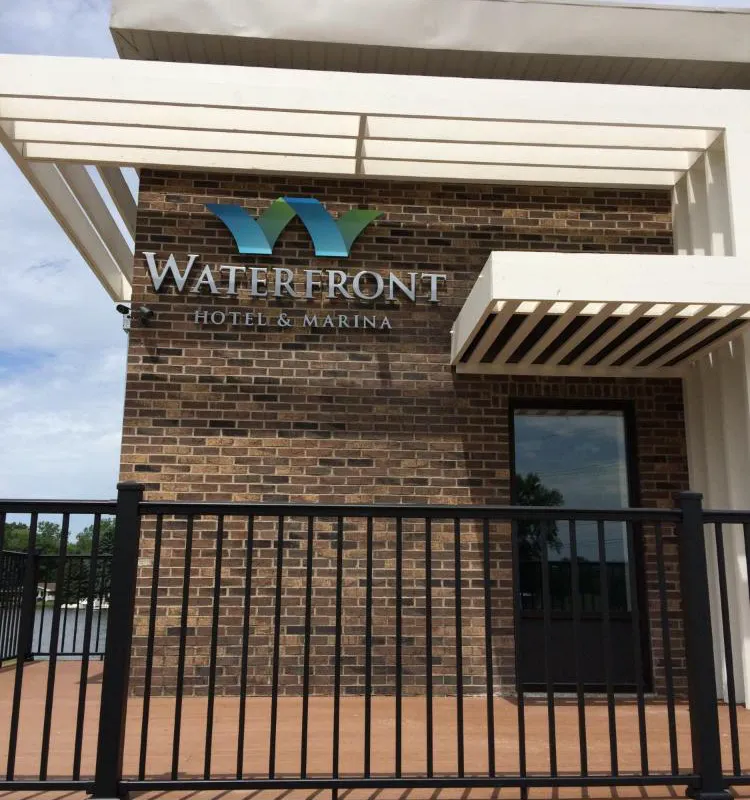 Waterfront Hotel and Marina hotel hero