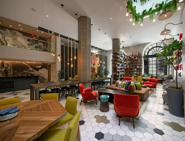 The Wayfarer Downtown LA, Tapestry Collection by Hilton hotel detail image 2