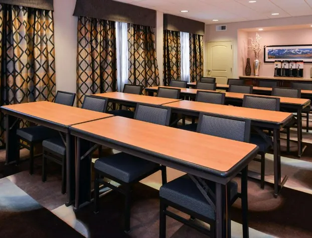 Hampton Inn & Suites Denver-Speer Boulevard hotel detail image 4