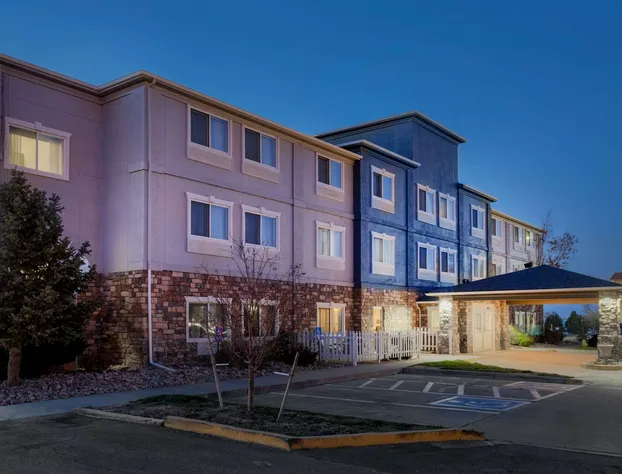 Baymont by Wyndham Henderson Northeast Denver hotel detail image 4