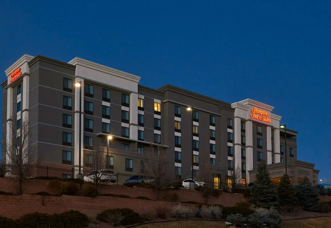Hampton Inn & Suites Denver/Highlands Ranch hotel hero