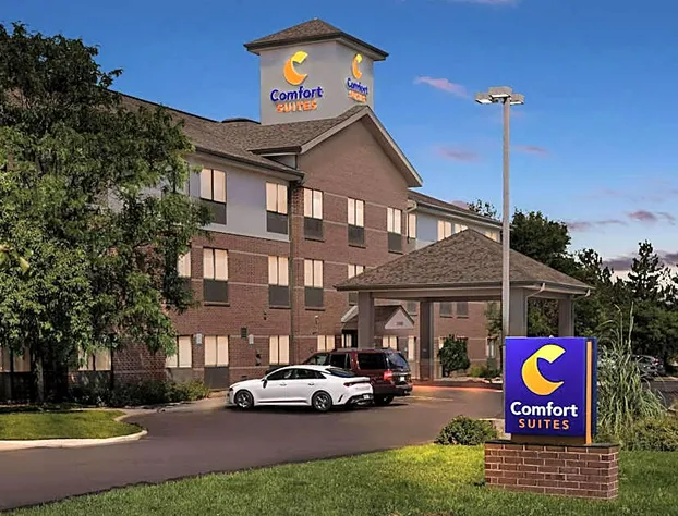 Comfort Suites Denver North - Westminster hotel detail image 2