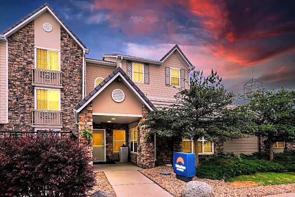 Suburban Studios Denver Tech Center hotel hero