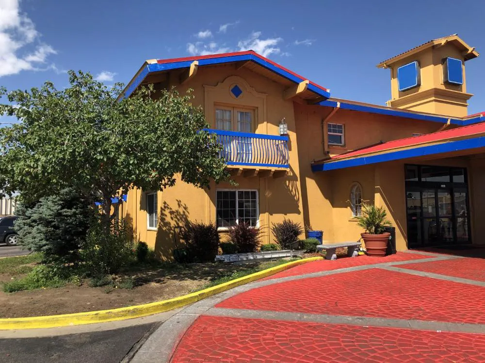 Americas Best Value Inn Denver hotel hero