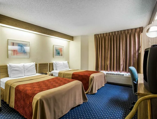 Econo Lodge Denver International Airport hotel detail image 3