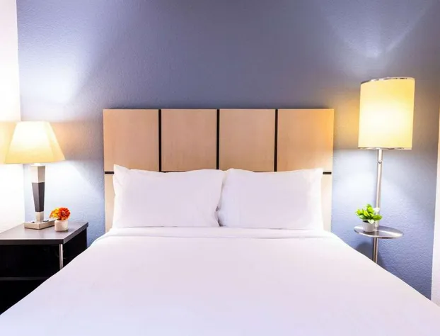 Sonesta Simply Suites Houston CityCentre I-10 West hotel detail image 3