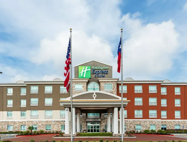 Holiday Inn Express Hotel & Suites - Houston Space Center by IHG hotel detail image 3