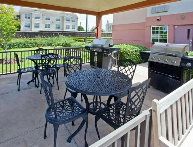 Sonesta Simply Suites Houston W Beltway hotel detail image 2