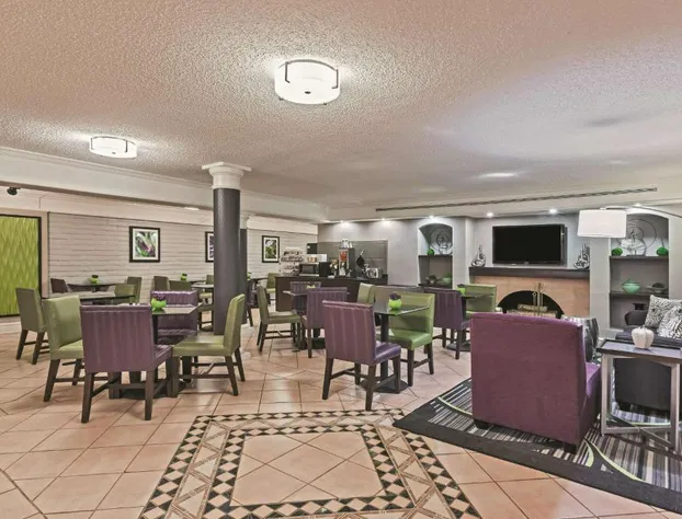 Travelodge by Wyndham Houston Cy-Fair hotel detail image 3