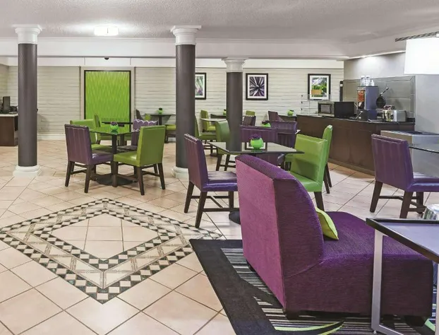 Travelodge by Wyndham Houston Cy-Fair hotel detail image 4