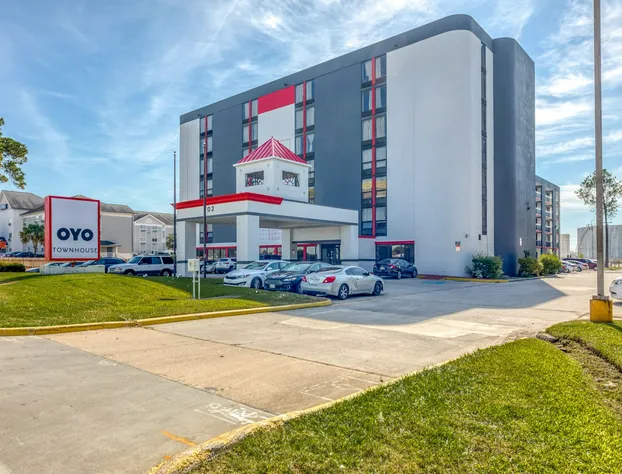 OYO Townhouse Houston George Bush Intercontinental hotel detail image 2