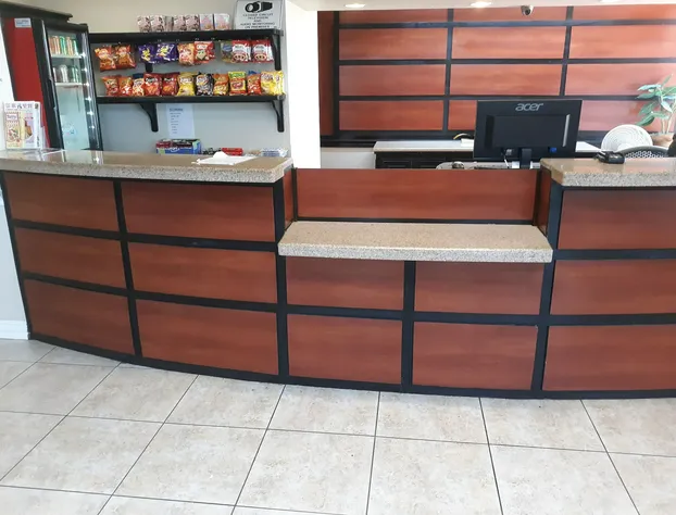 OYO Townhouse Houston George Bush Intercontinental hotel detail image 4