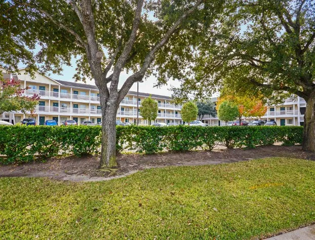 Intown Suites Extended Stay Select Houston - Stafford hotel detail image 2