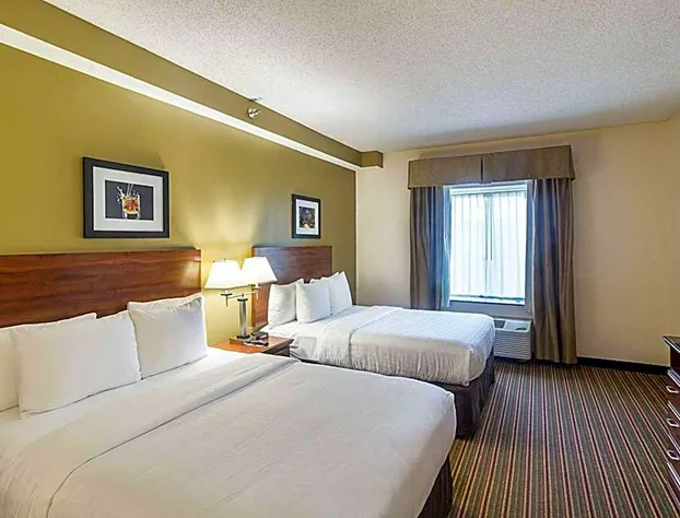 Quality Inn & Suites West Chase hotel detail image 4