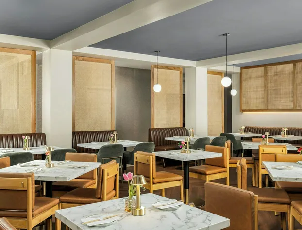 Courtyard by Marriott Houston Rice University hotel detail image 4