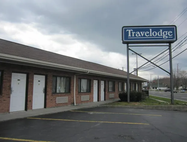 Travelodge by Wyndham Niagara Falls hotel detail image 1