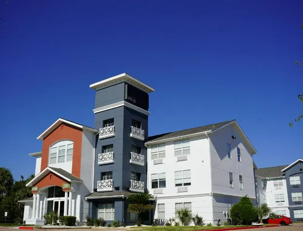 Candlewood Suites Houston Space Center – Webster hotel detail image 1