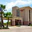 Hampton Inn Houston Hobby Airport hotel hero