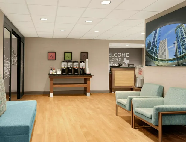 Hampton Inn Houston Hobby Airport hotel detail image 2