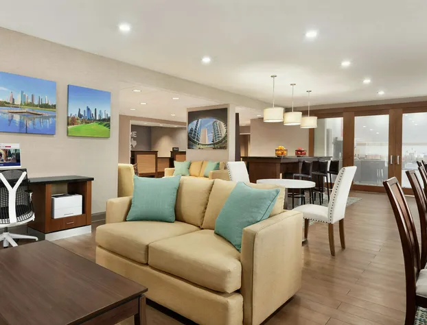 Hampton Inn Houston Hobby Airport hotel detail image 4