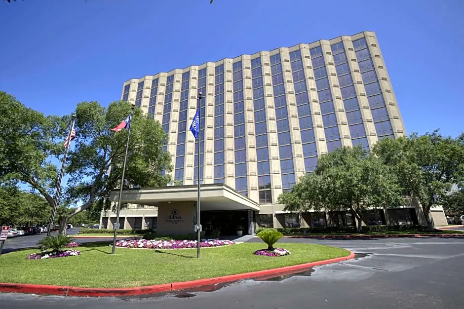 Hilton Houston Galleria Area hotel hero
