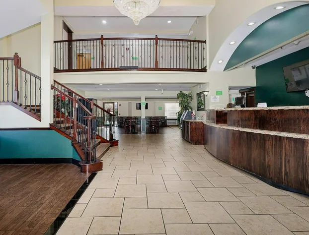 GreenTree Inn Houston IAH Airport hotel detail image 3