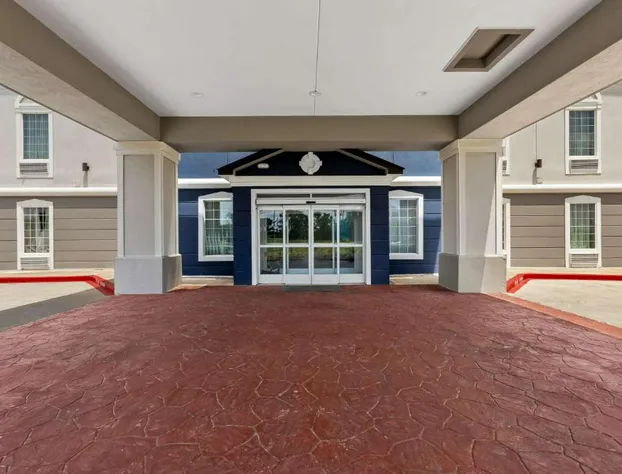 Sonesta Essential La Porte hotel detail image 2