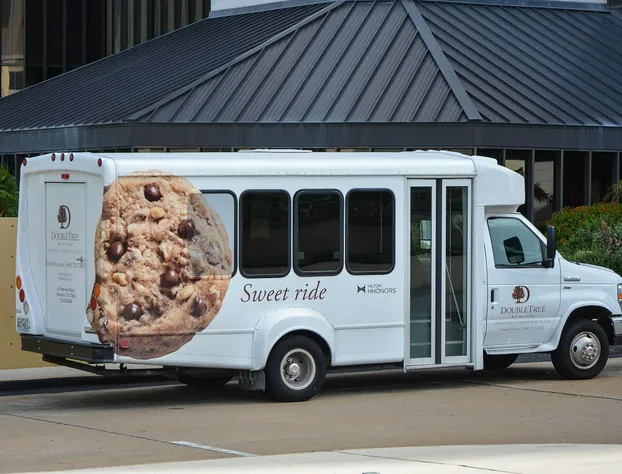 DoubleTree by Hilton Hotel Houston - Greenway Plaza hotel detail image 2