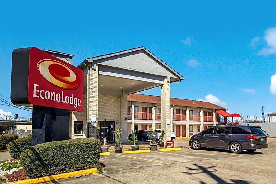 Prestige Inn hotel hero