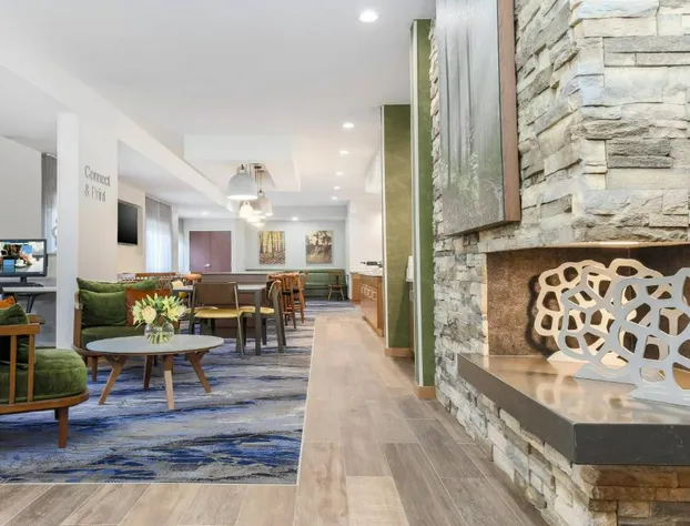 Fairfield Inn & Suites Houston Humble hotel detail image 3