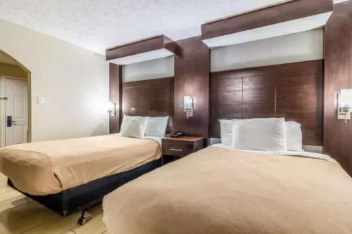 Rodeway Inn & Suites Houston near Medical Center hotel detail image 1