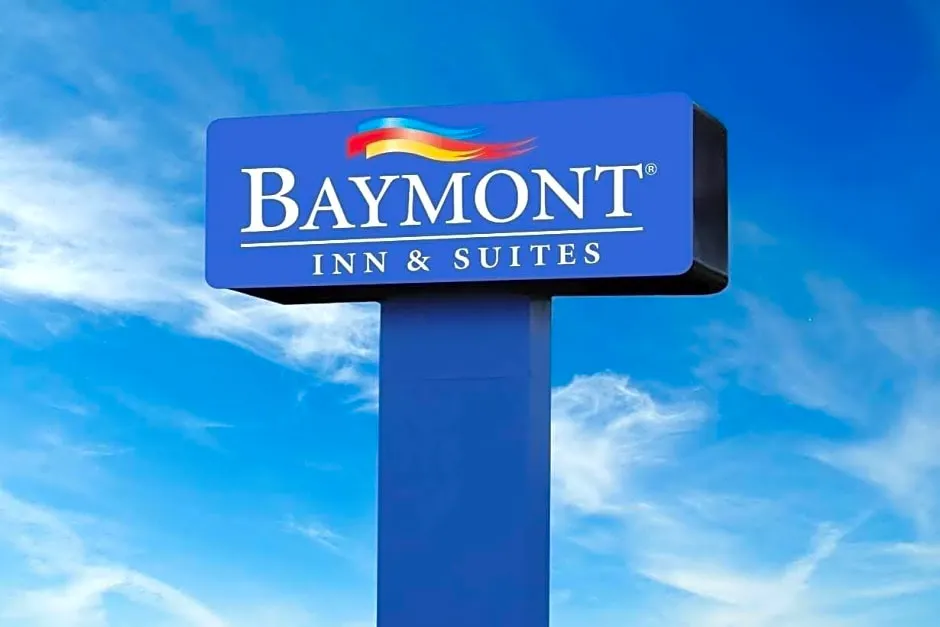 Baymont Inn And Suites By Wyndham The Wo hotel hero