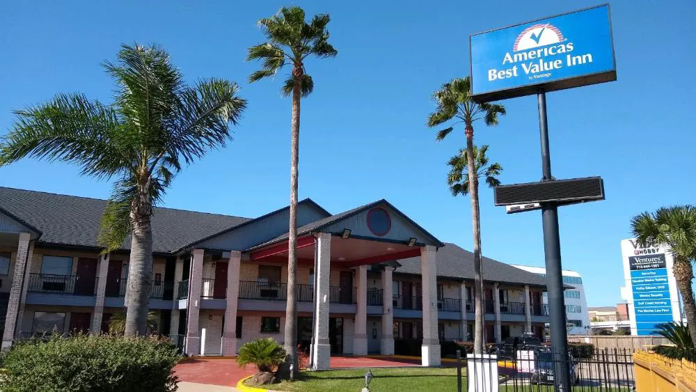 Americas Best Value Inn Houston Hobby Airport hotel hero