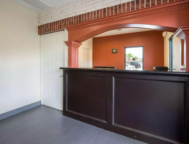 Scottish Inn & Suites hotel detail image 2