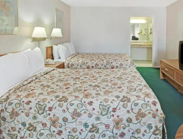 Knights Inn South Houston hotel detail image 1