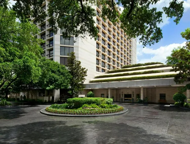 Houston Grand Hotel - River Oaks hotel detail image 2