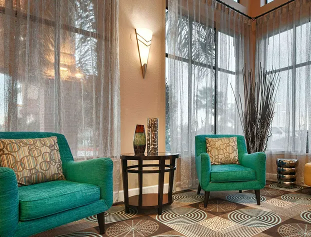 Days Inn & Suites by Wyndham Sam Houston Tollway hotel detail image 2