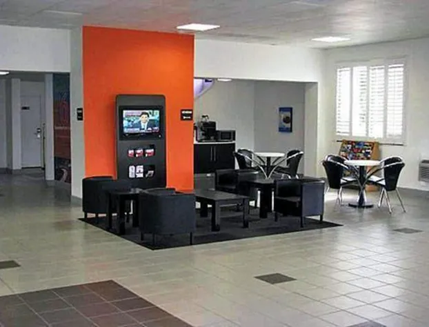 Motel 6 Houston Hobby hotel detail image 3