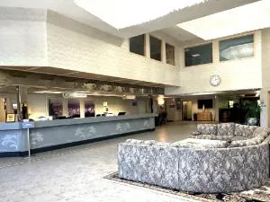 Sojourn Suites Portland Airport hotel hero