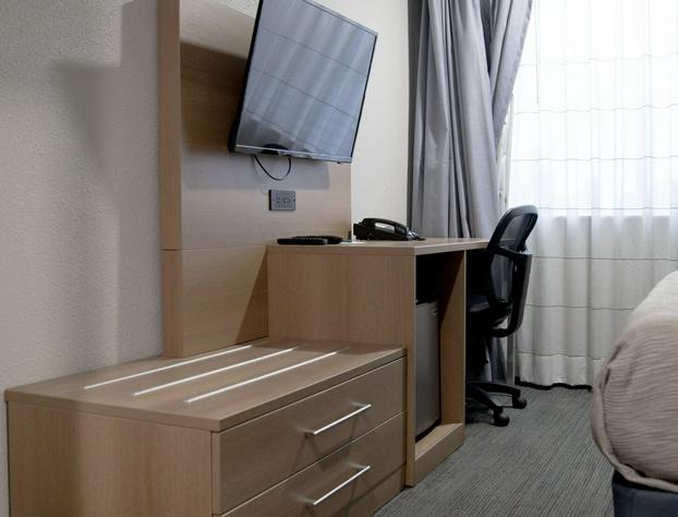 Quality Inn Portland Airport PDX OR hotel detail image 3
