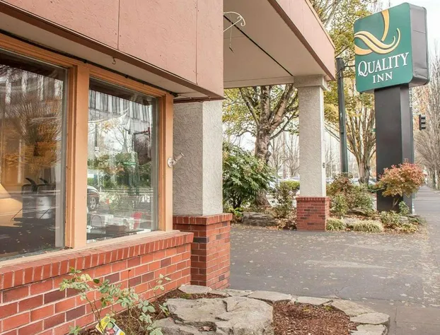 Quality Inn Downtown Convention Center hotel detail image 1