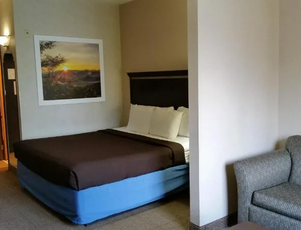 Days Inn & Suites by Wyndham Vancouver hotel detail image 3