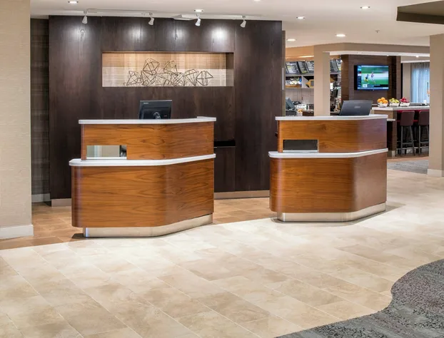 Courtyard by Marriott Portland North hotel detail image 3