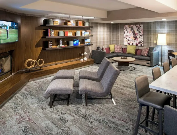 Courtyard by Marriott Portland North hotel detail image 4