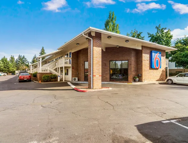 Motel 6 Vancouver, WA hotel detail image 2