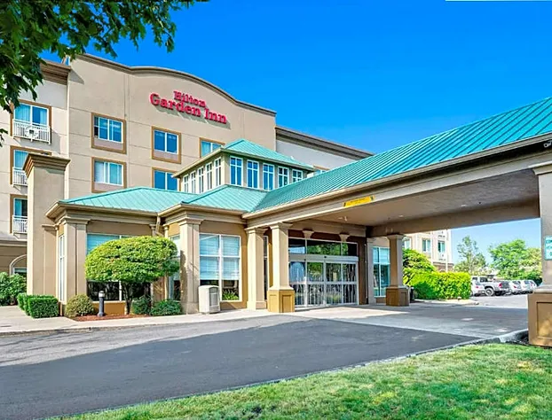 Hilton Garden Inn Portland Airport hotel detail image 1